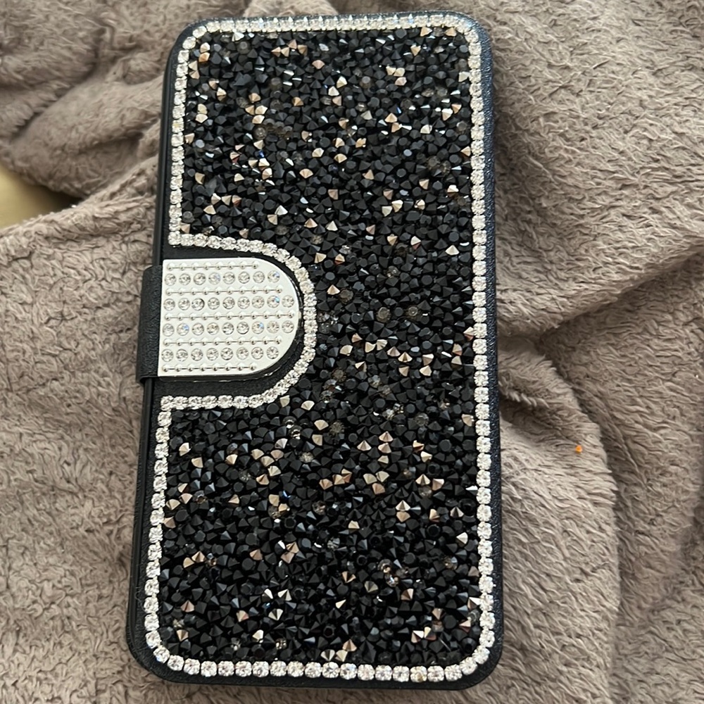 Phone case for older iPhone